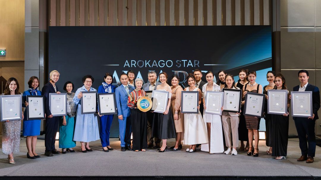 Presenting the ArokaGO Star Award, 5th Generation, for Thai Medical and Health Tourism